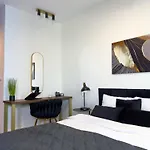 Urban Global Premium - 14th Floor No 14 - Free Garage Катовице