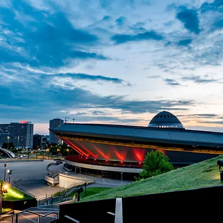 Urban Global Premium 14th Floor No 14, Free Garage, Self Check-in, No Deposit Апартаменты *