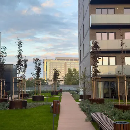 דירה Urban Global Premium 14th Floor No 14, Free Garage, Self Check-in, No Deposit *