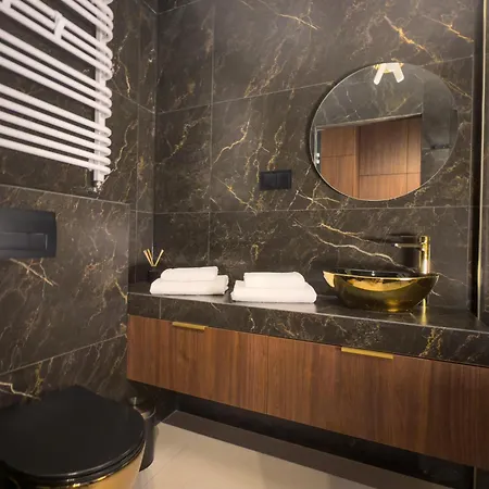 Urban Global Premium - 14th Floor No 14 - Air Condition - Free Garage Lejlighed Katowice