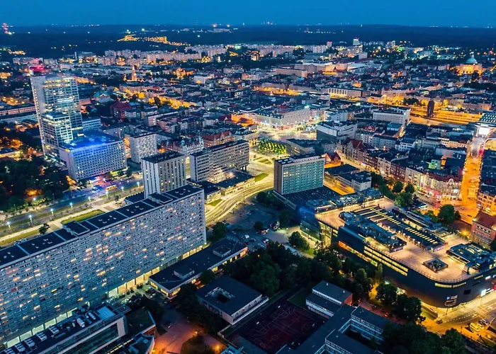 Urban Global Premium 14th Floor No 14, Free Garage, Self Check-in, No Deposit